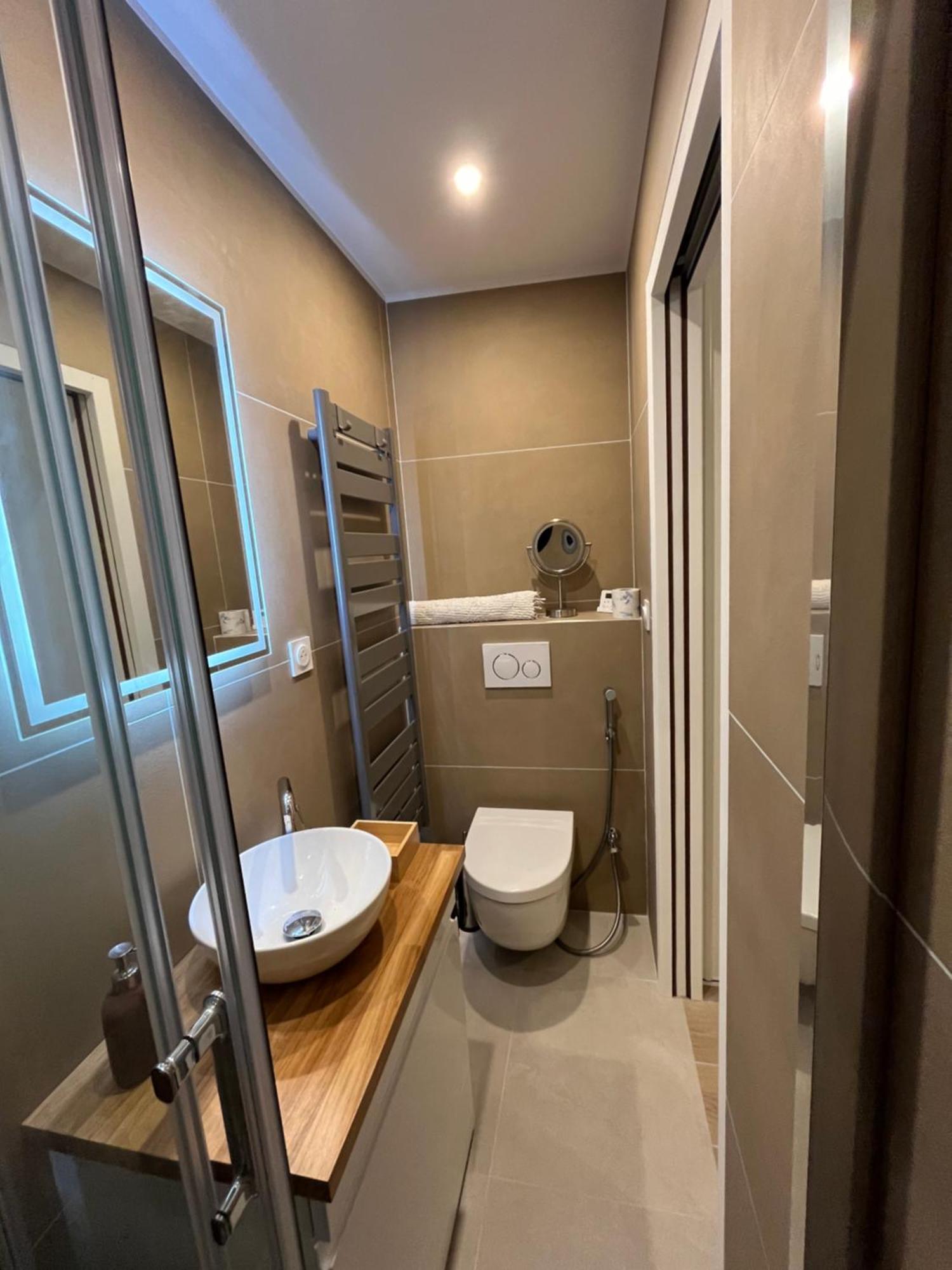 Chambre Chez Habitant Douche Wc Prives - Calme - Terrasse Saint-Germain-en-Laye Exterior photo