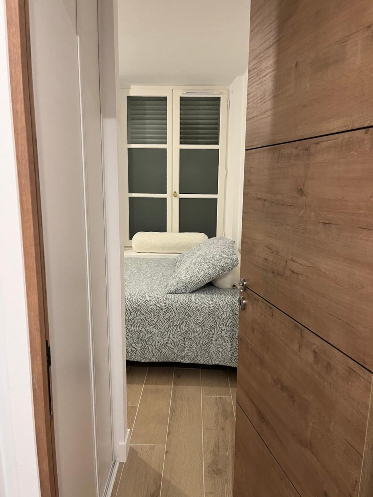 Chambre Chez Habitant Douche Wc Prives - Calme - Terrasse Saint-Germain-en-Laye Exterior photo